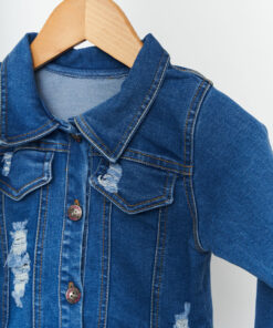 Chaqueta en jean para niñas súper linda.