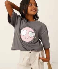 Camiseta estampada feliz